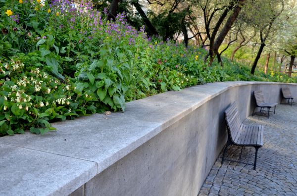 Concrete Retaining Wall Service in Red Oak