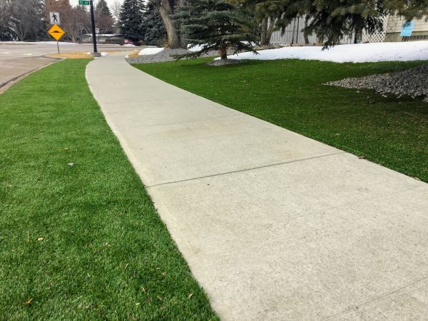 Walkway Pouring in Red Oak