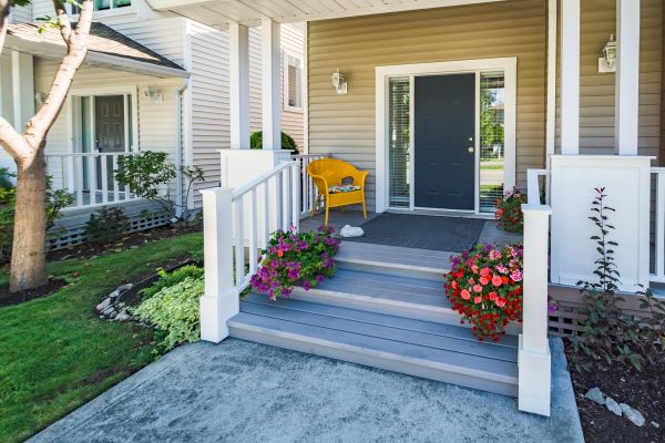 Entryway Steps Replacement in Red Oak