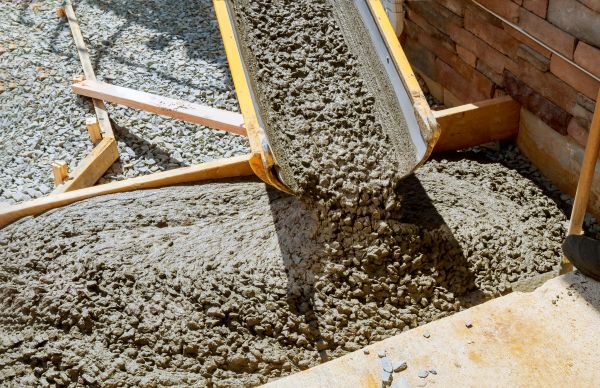 Cement Walkway Pouring in Red Oak
