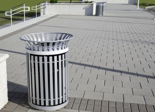 Courtyard Pavement Service in Red Oak