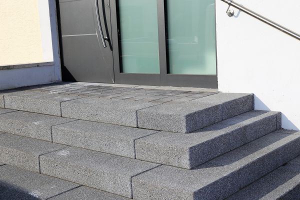 Custom Steps Installation in Red Oak